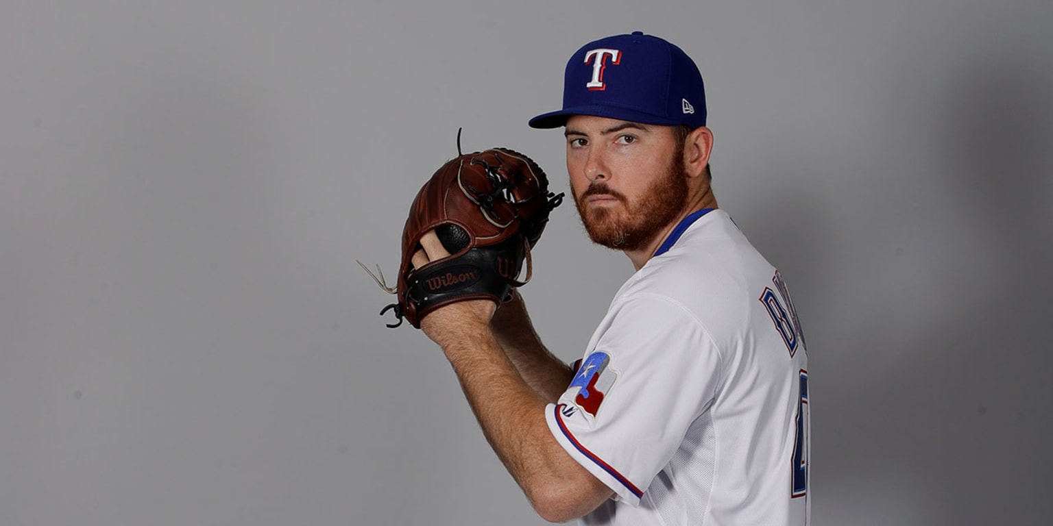 Sam Dyson rejoins Texas after standout WBC '17