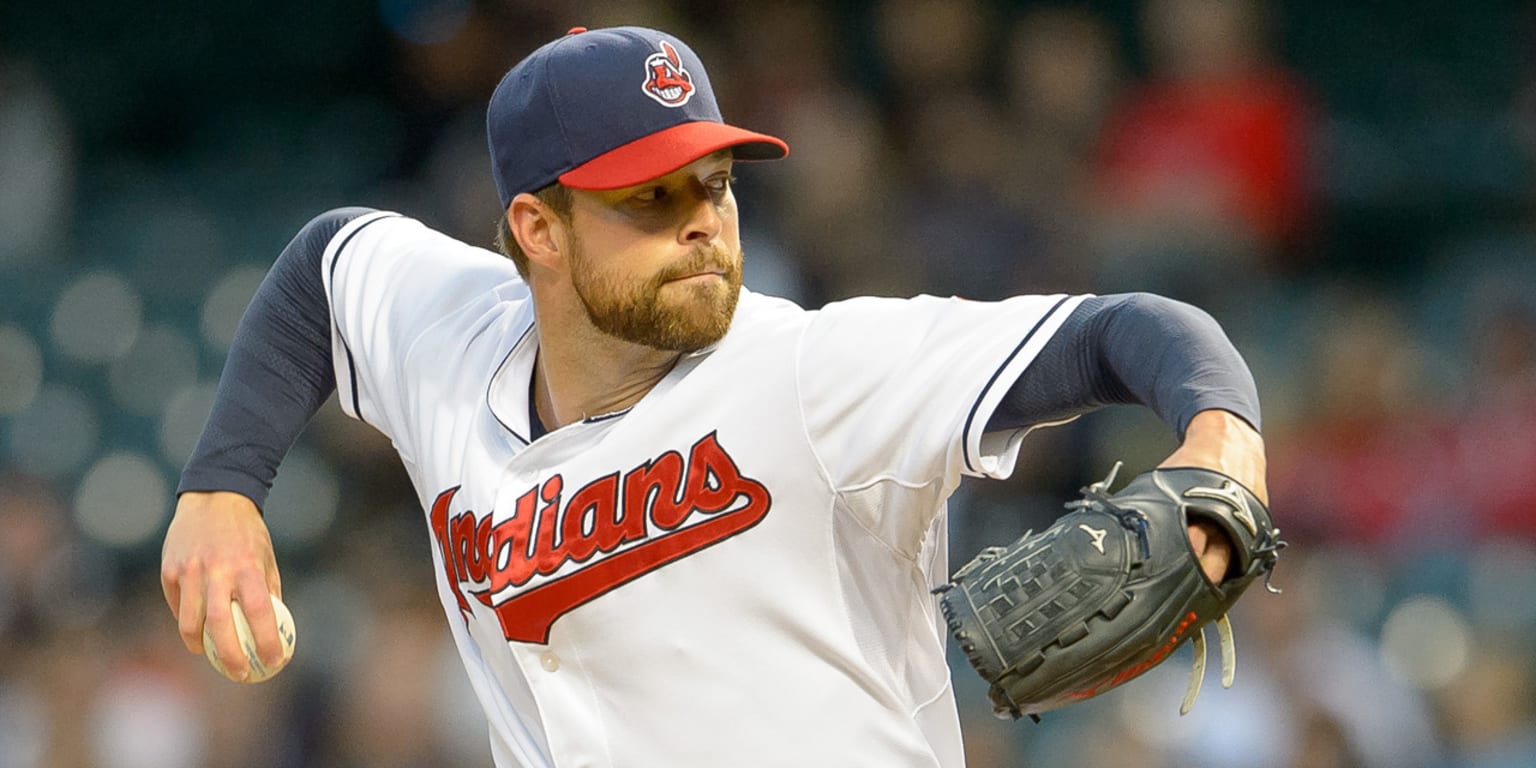 Corey Kluber of the Cleveland Indians and his wife Amanda Kluber