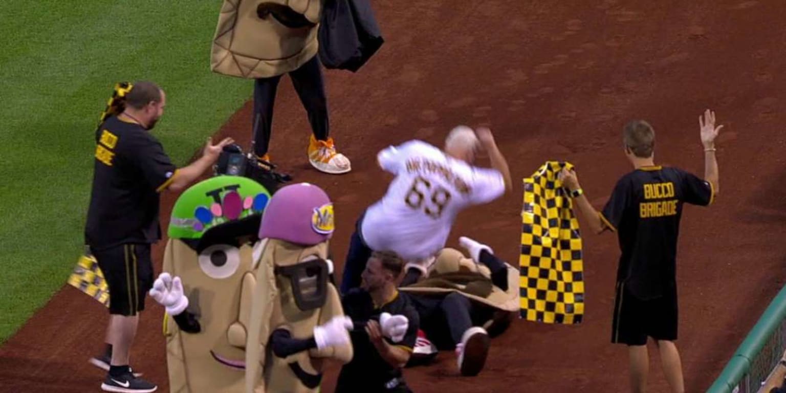 Lace up: Pittsburgh Pirates looking to hire a pierogi racer