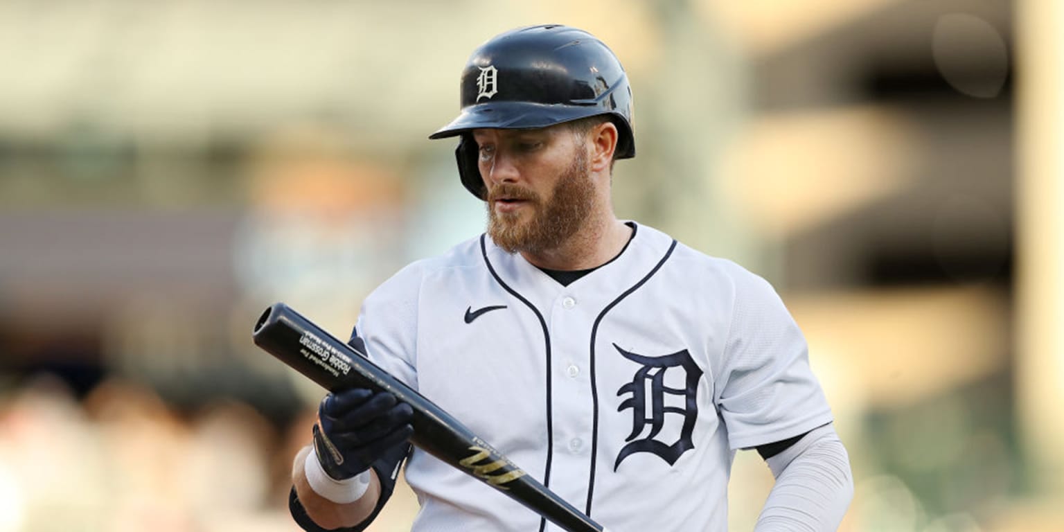 Tearful departure: Tigers trade J.D. Martinez to Diamondbacks