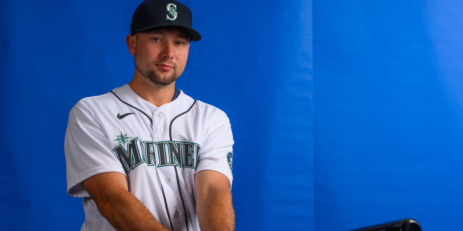 Mariners manager has high praise for Cal Raleigh