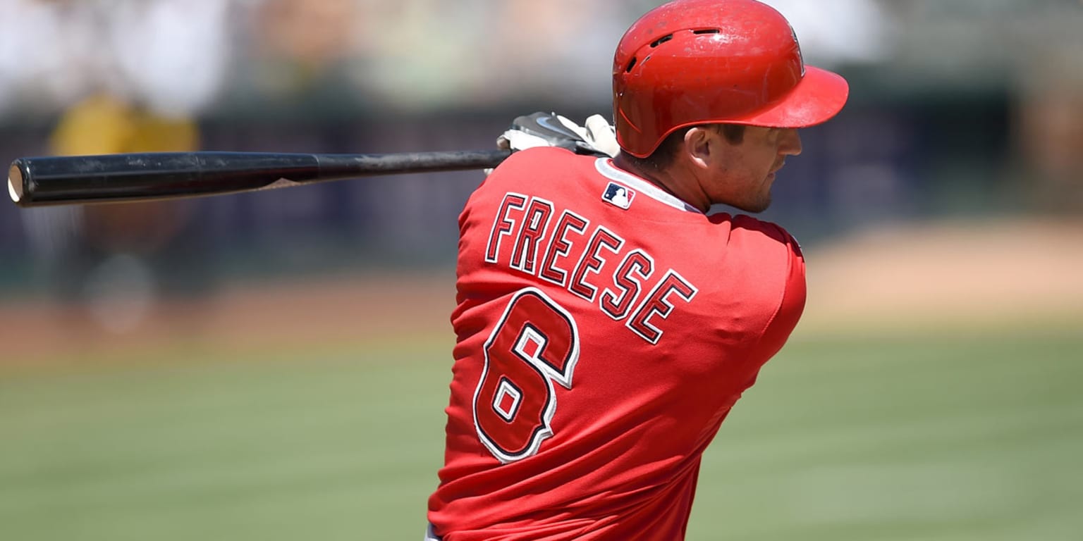 Pirates sign David Freese - MLB Daily Dish