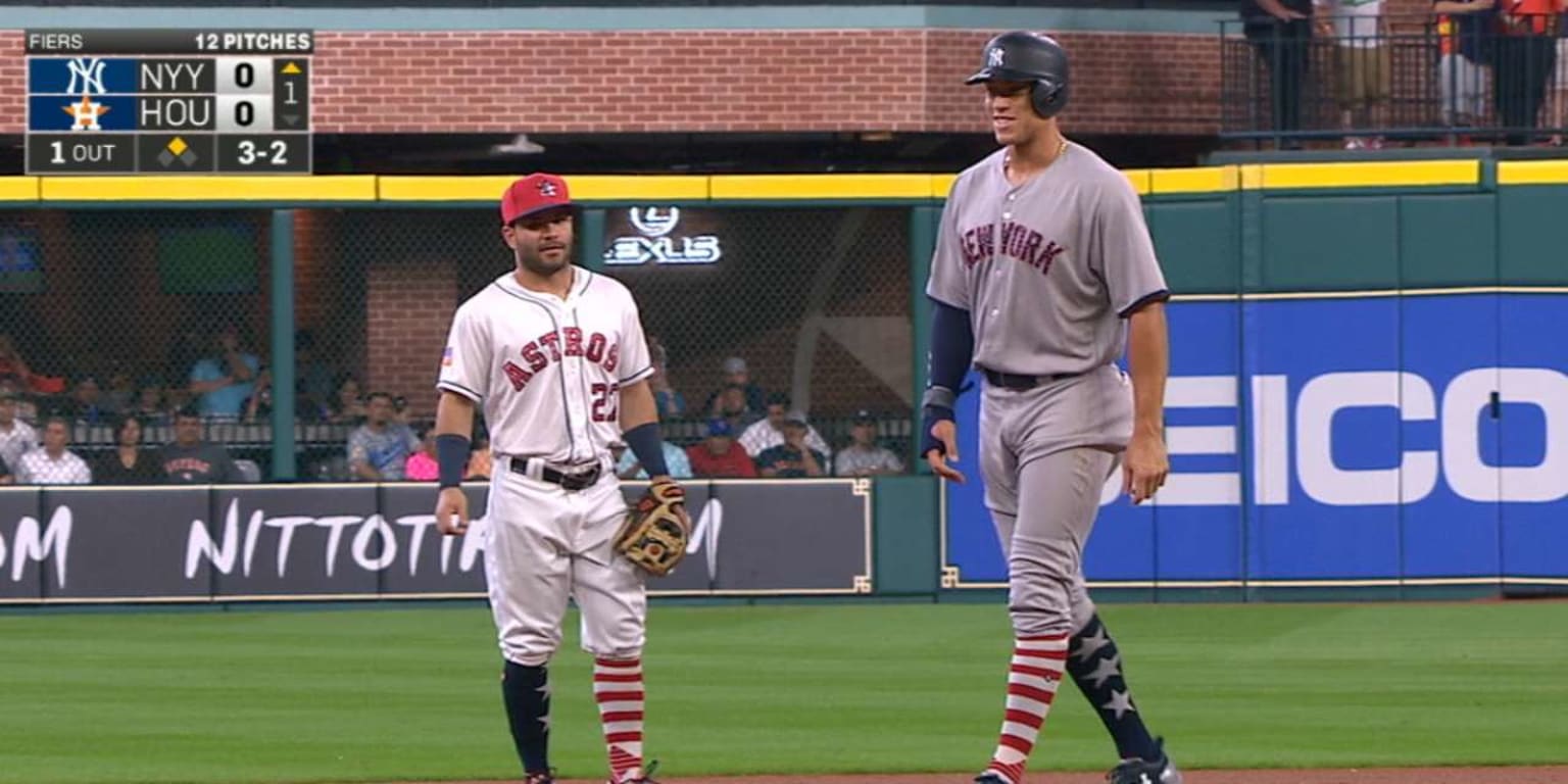 Ever wondered what it would look like if Aaron Judge stood next to Jose  Altuve?
