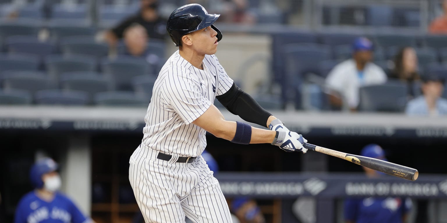 Gary Sanchez lifts Yankees over Blue Jays with pinch-hit HR
