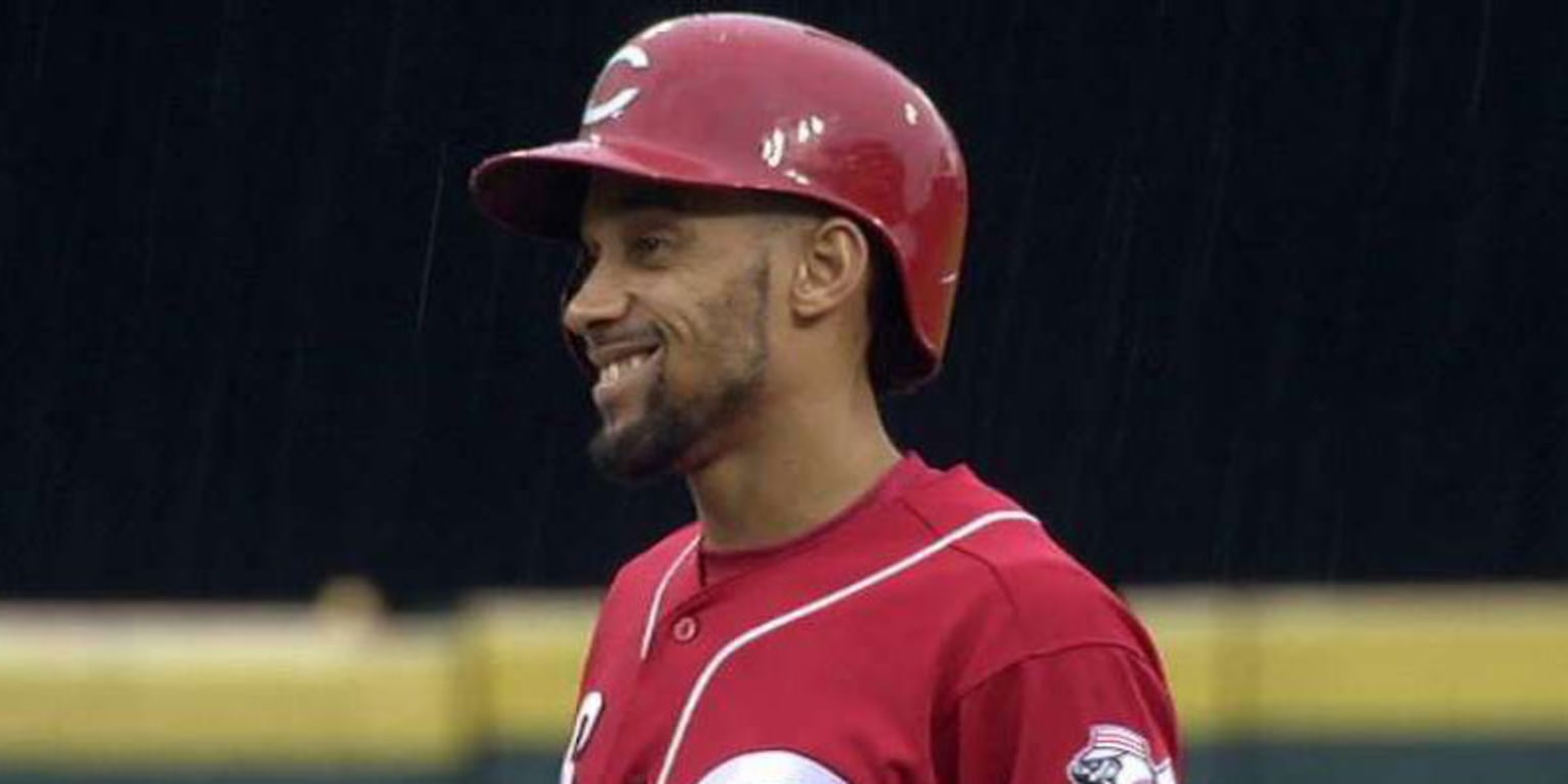 Reds' Billy Hamilton steals 200th base