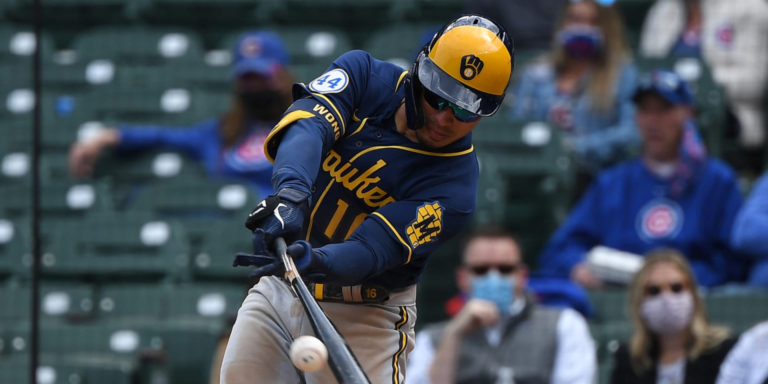 MILWAUKEE, WI - MAY 04: Milwaukee Brewers second baseman Kolten Wong (16)  runs the bases during a game between the Milwaukee Brewers and the  Cincinnati Reds at American Family Field on May