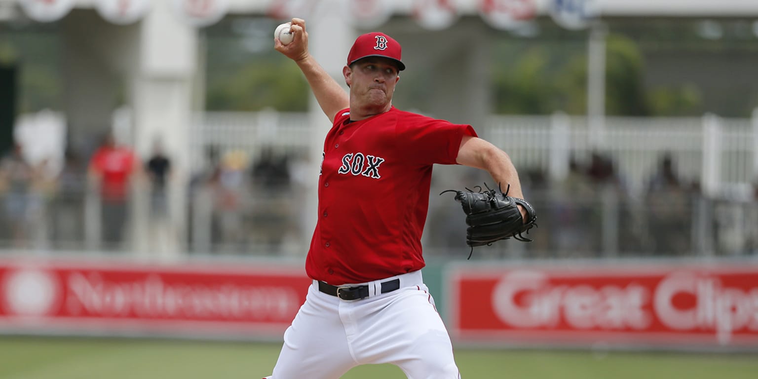 Wright makes case for final Red Sox spot