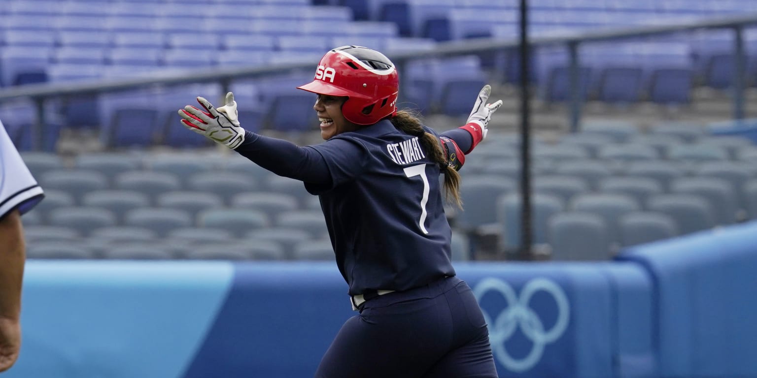 U.S. softball tops Japan on walk off homer