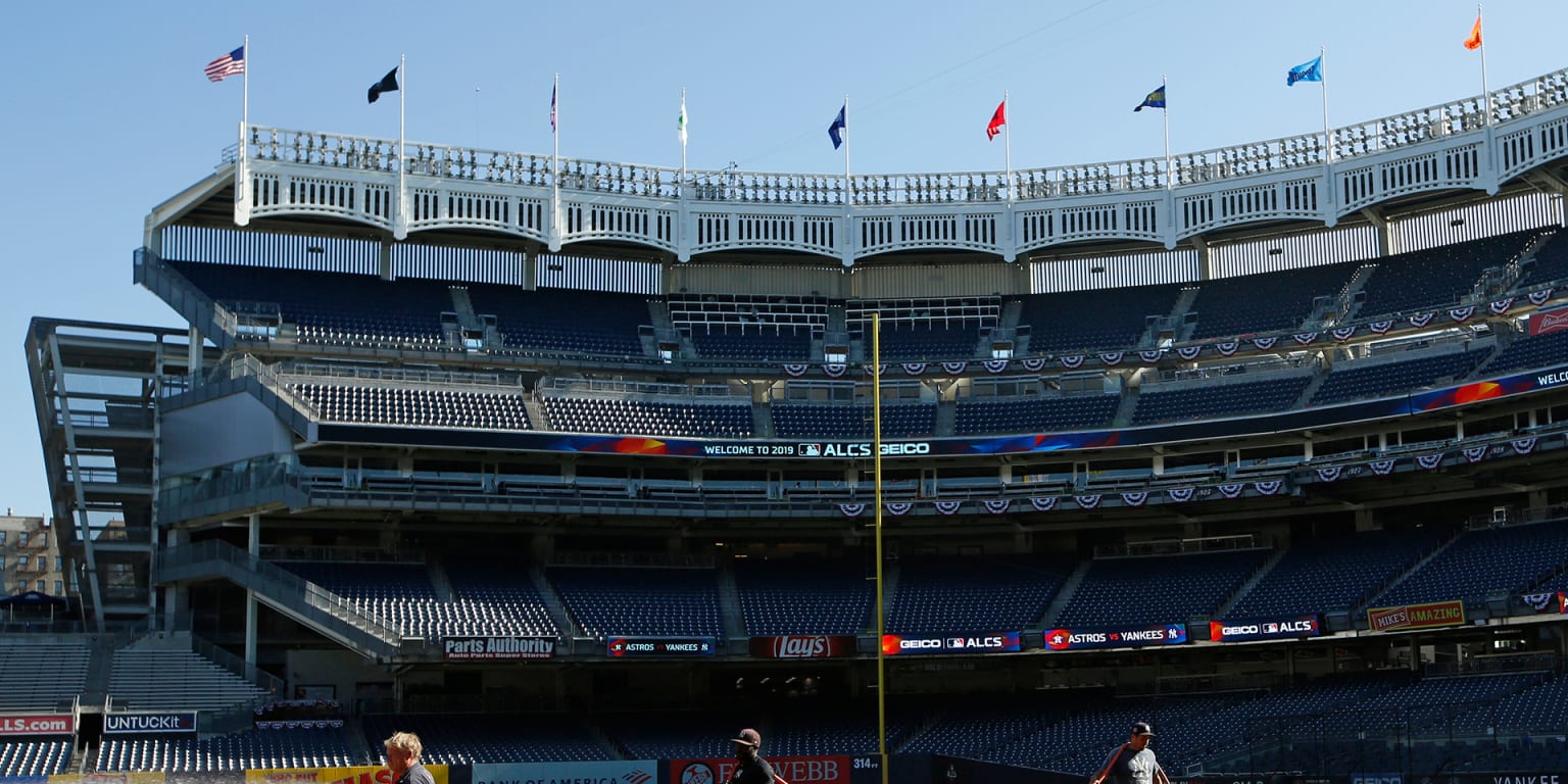 A Visit to Yankee Stadium - 4Bases4Kids