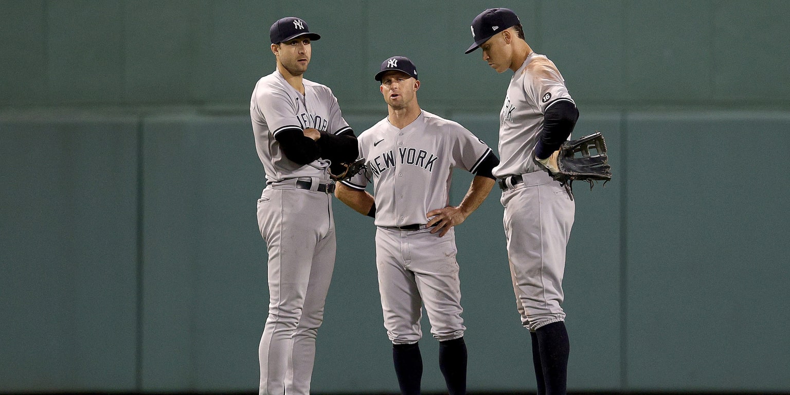 The Yankees should ditch the road gray uniformsometimes