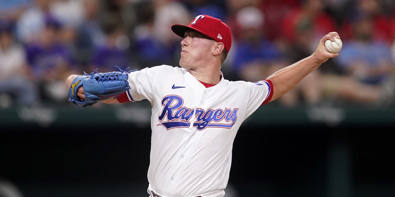 Texas Rangers Interested in Trading for Former Starting Pitcher