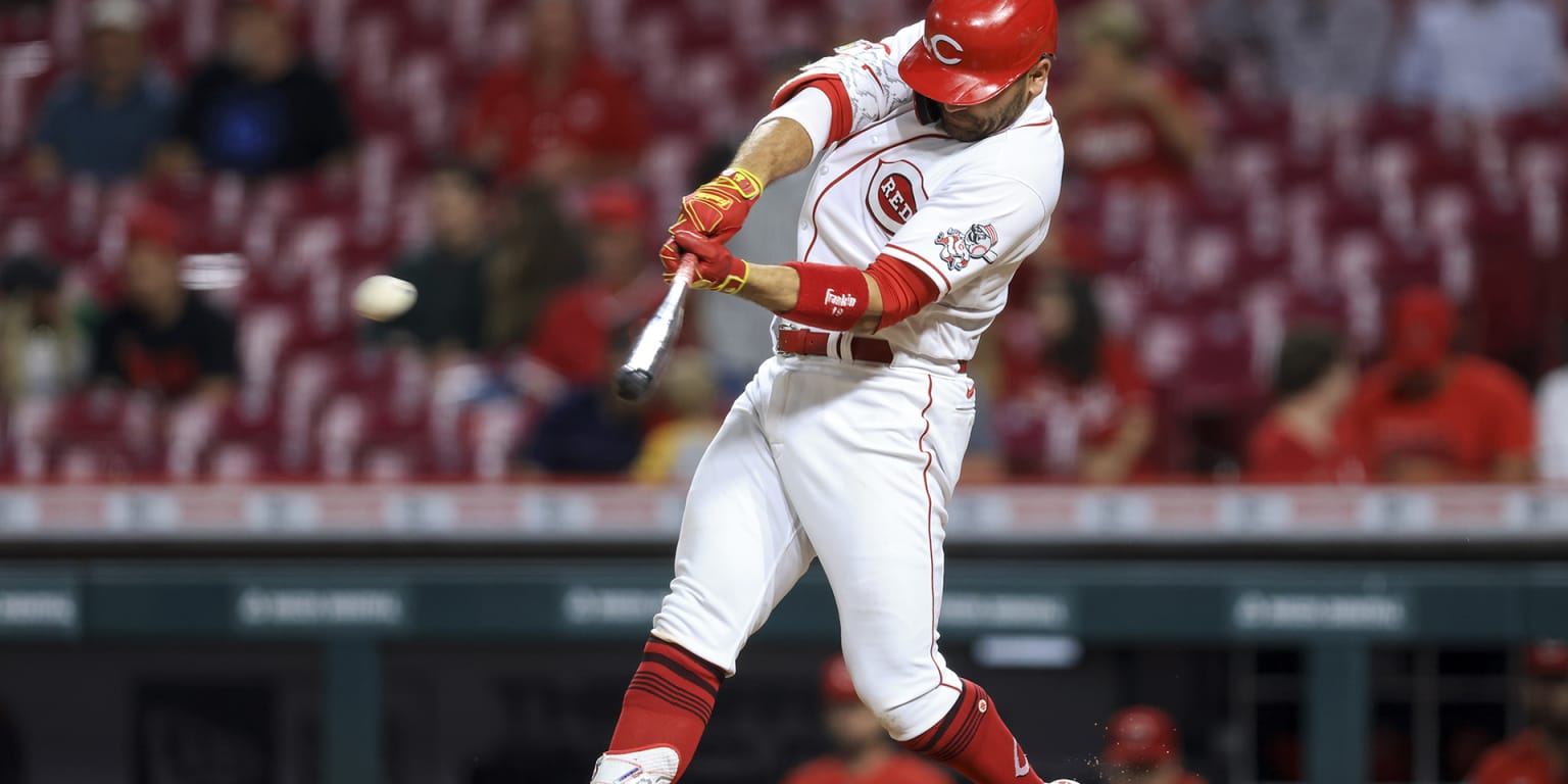 Joey Votto's New Batting Routine Is The Thinking Man's Routine (Video) 