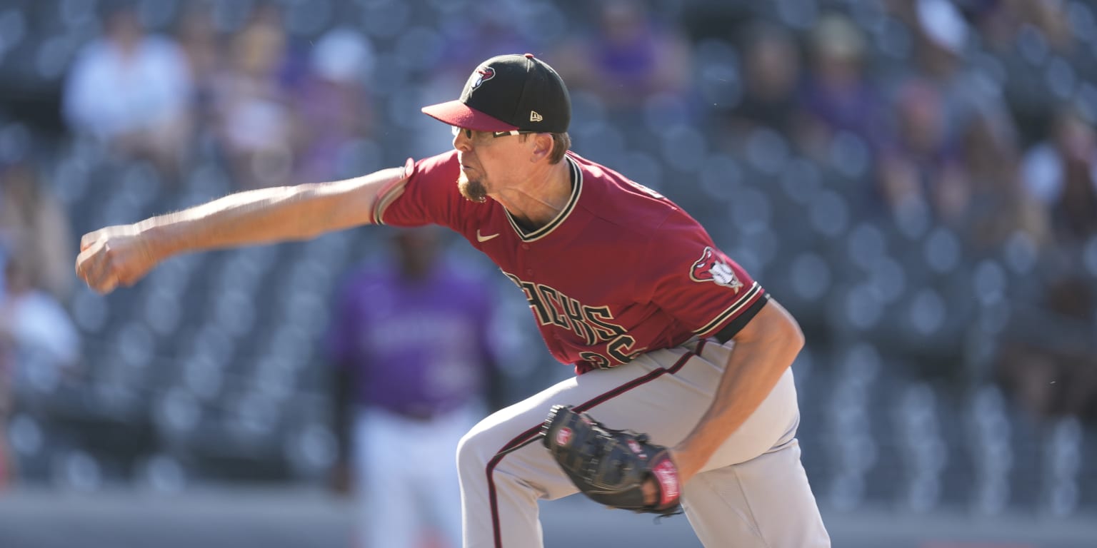 Clippard overjoyed to be ‘home’ with Nats