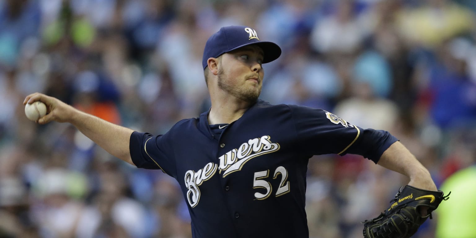 Brewers: Zach Davies, Junior Guerra look forward to new year