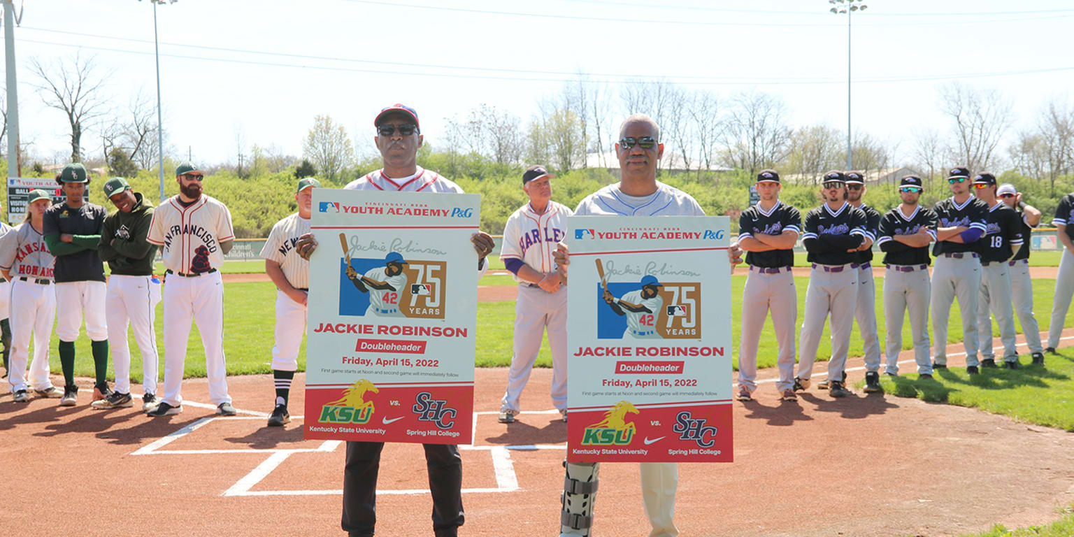 Mariners at forefront of establishing Jackie Robinson Day