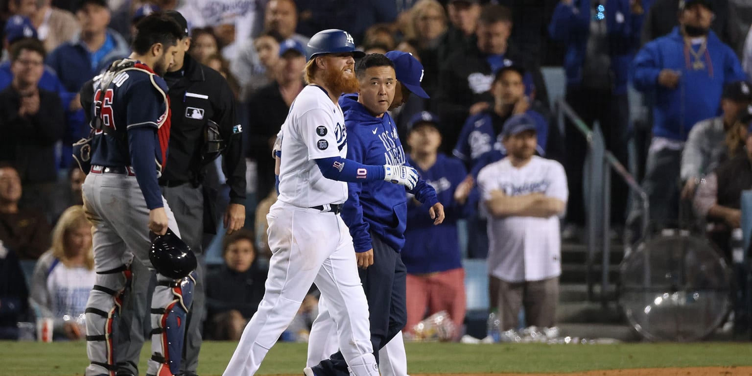 Dodgers NLCS: Justin Turner Shares Details of Text Chain with Team