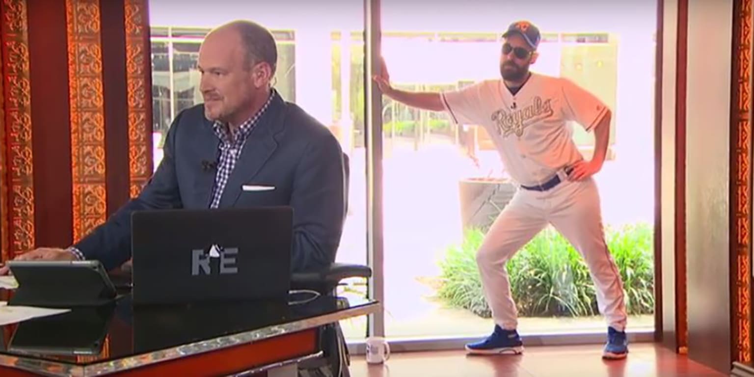 Paul Rudd appeared on the Rich Eisen Show in a full Royals uniform ...