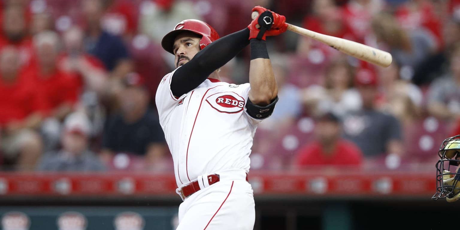 Eugenio Suarez healthy after offseason shoulder surgery