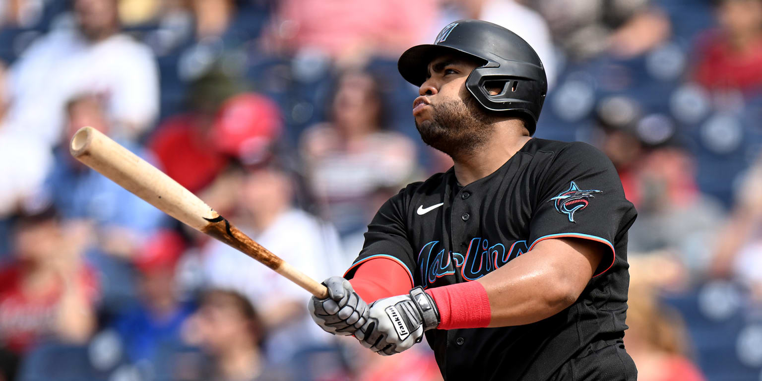 Aguilar, Soler, Anderson homer in Marlins' win over Brewers