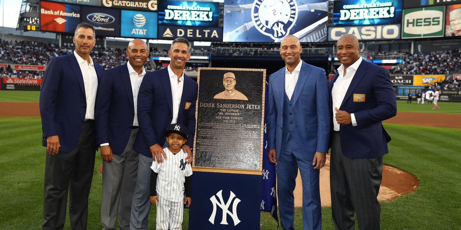 Derek Jeter, a generation's constant star, elected to Hall of Fame