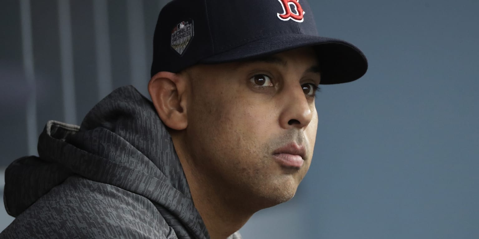 Alex Cora, Sam Fuld Red Sox manager finalists