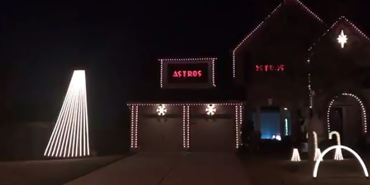 HOME RUN HOLIDAY: Fans share Astros-themed Christmas decorations - ABC13  Houston