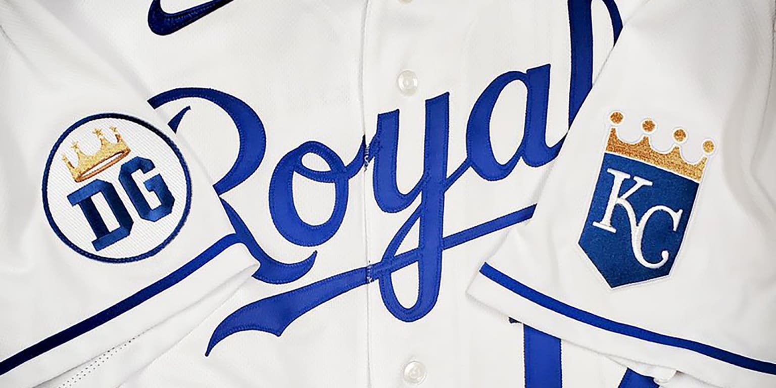 Royals honor David Glass with uniform patch