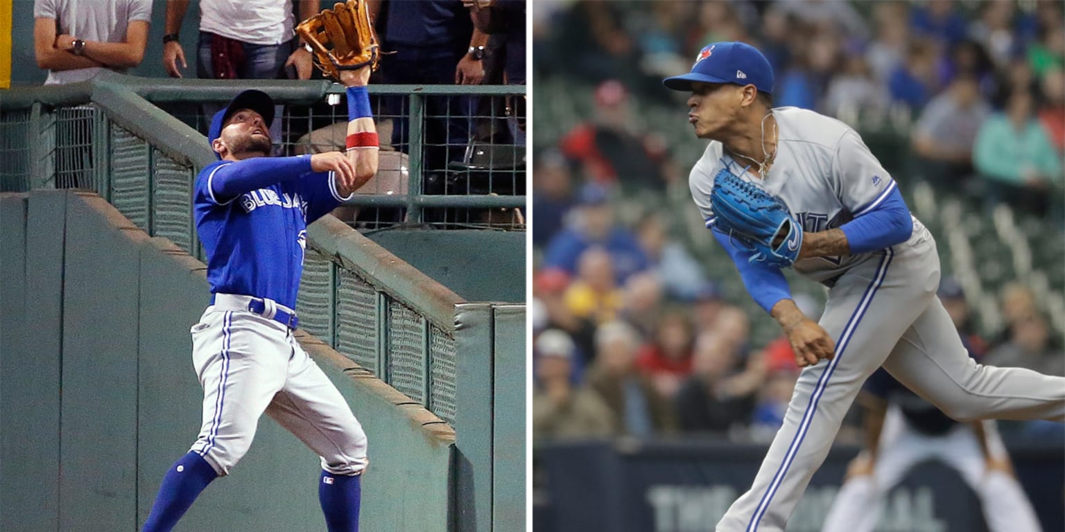 Blue Jays Kevin Pillar and R.A. Dickey nominated for Gold Glove awards