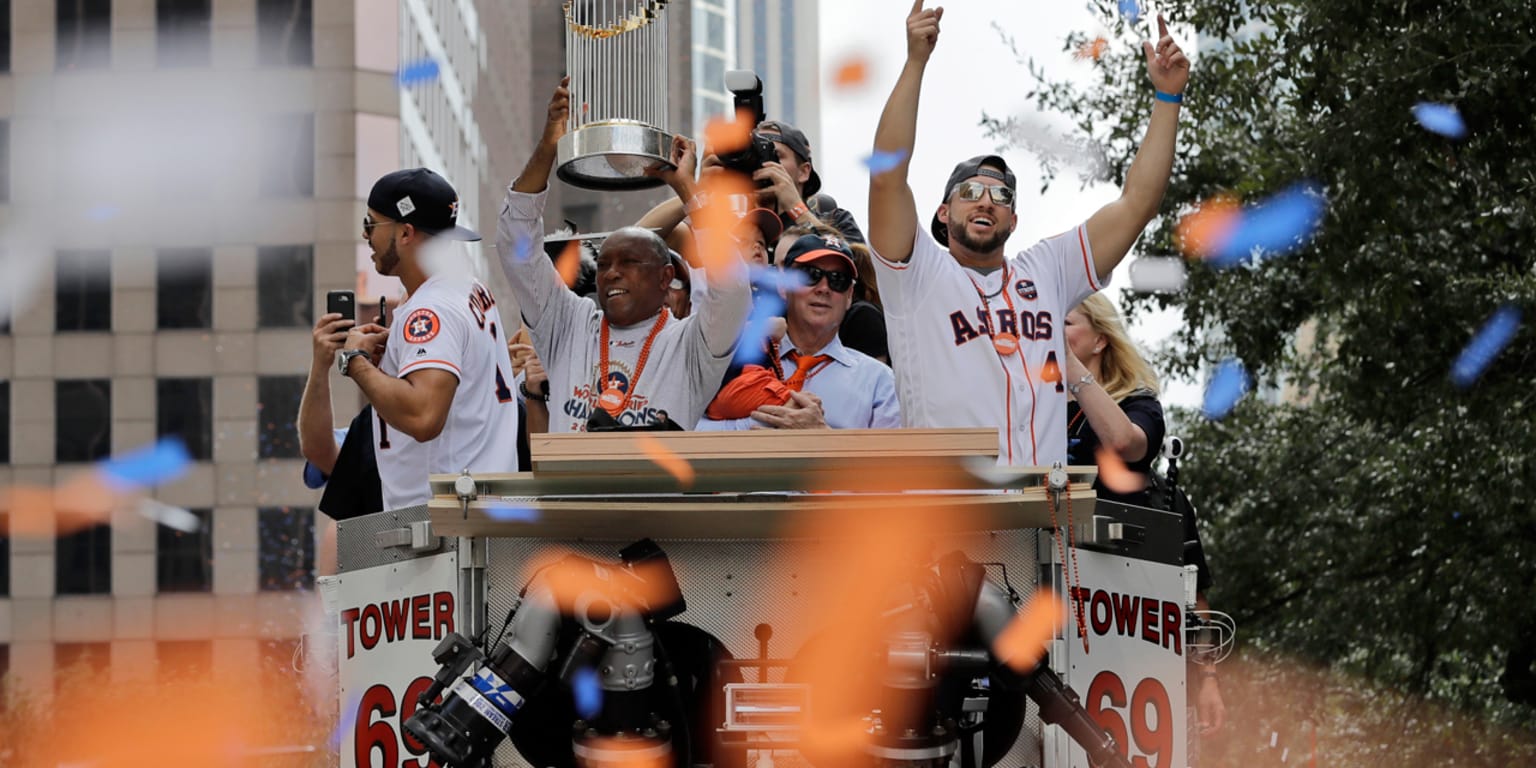 Fans celebrate Houston Astros' World Series win with parade - Seattle Sports