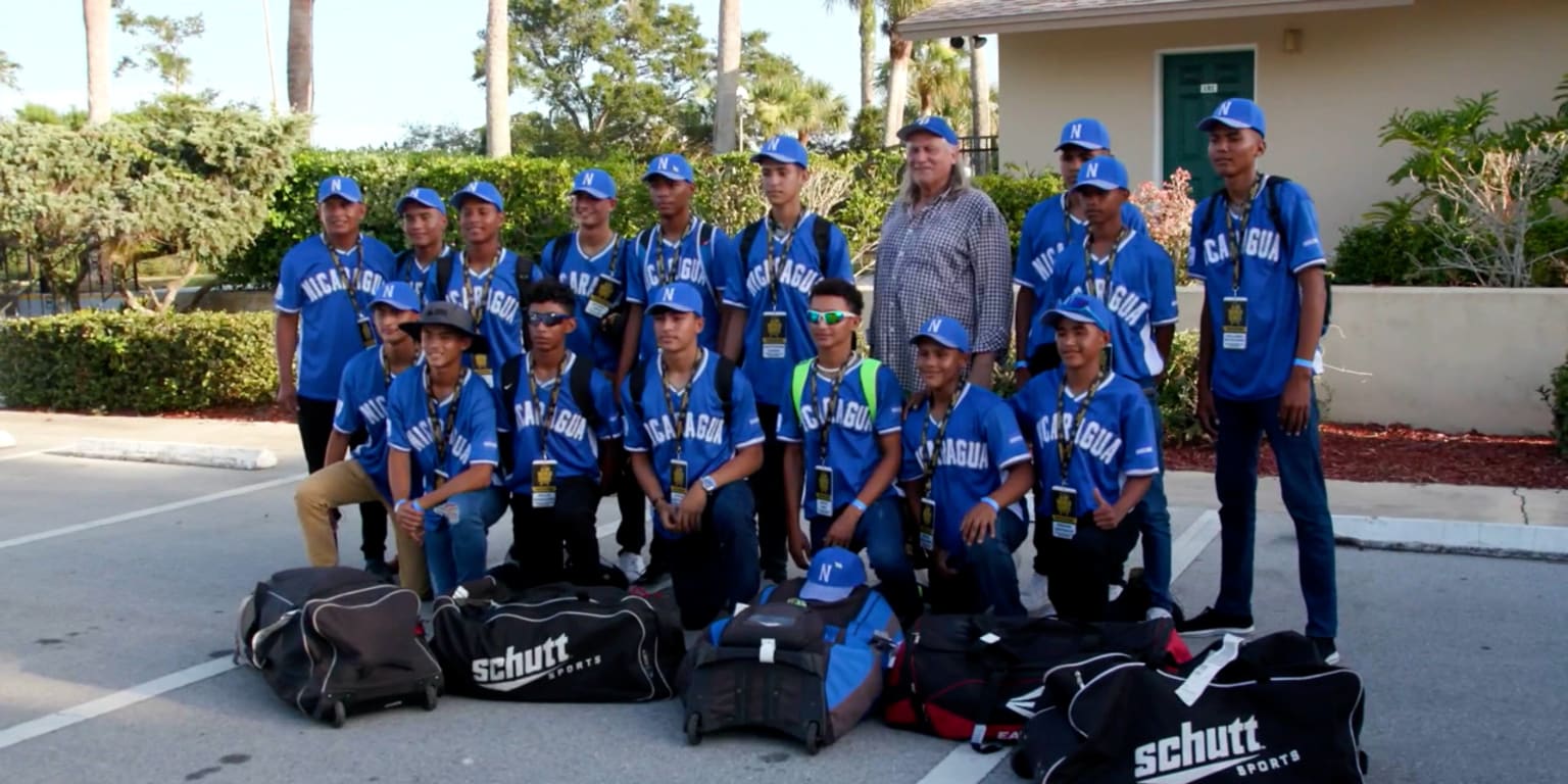 Nicaraguan Community Unites Behind Little League Team in World