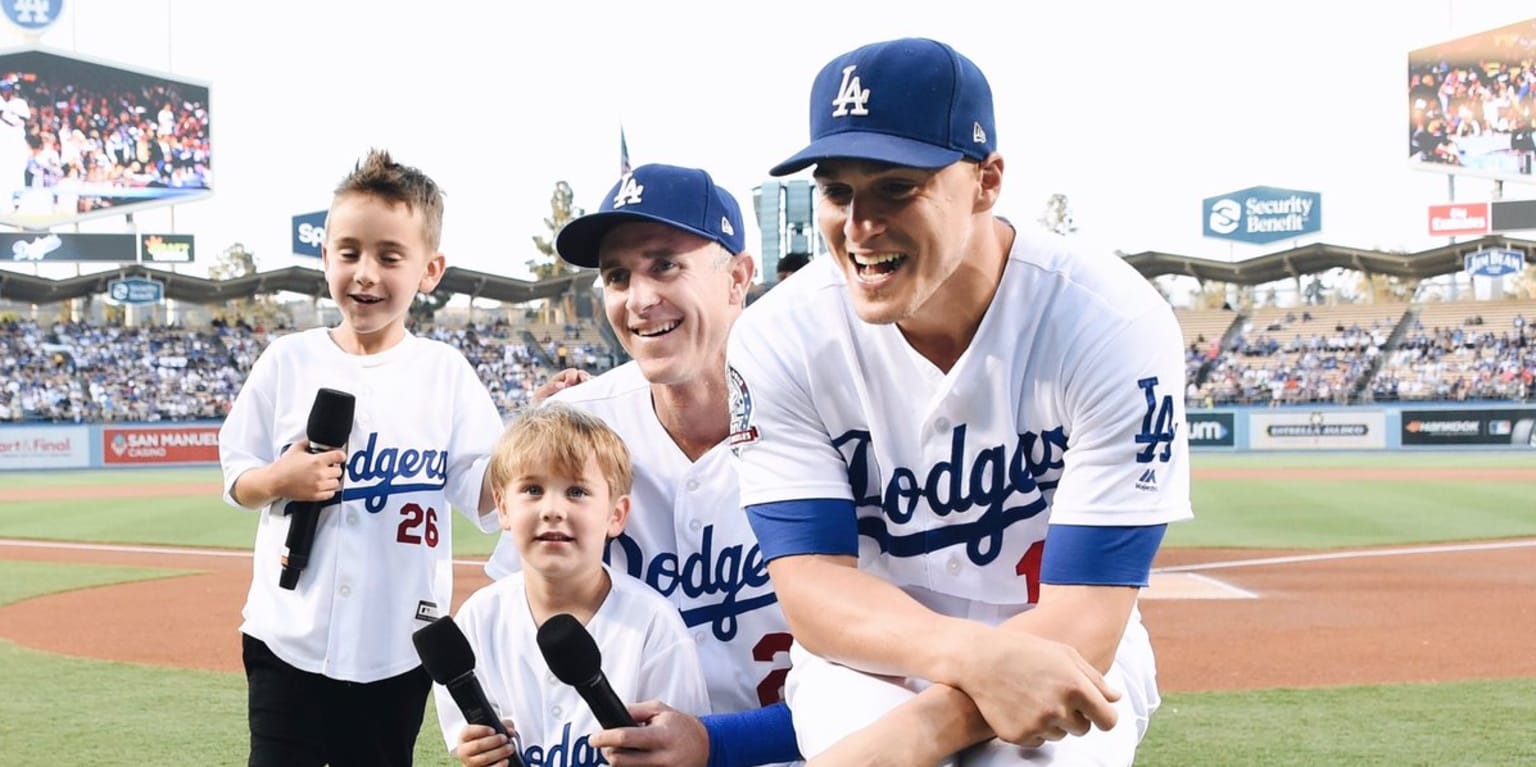 Los Angeles Dodgers on X: What a night for Dad. Chase Utley's