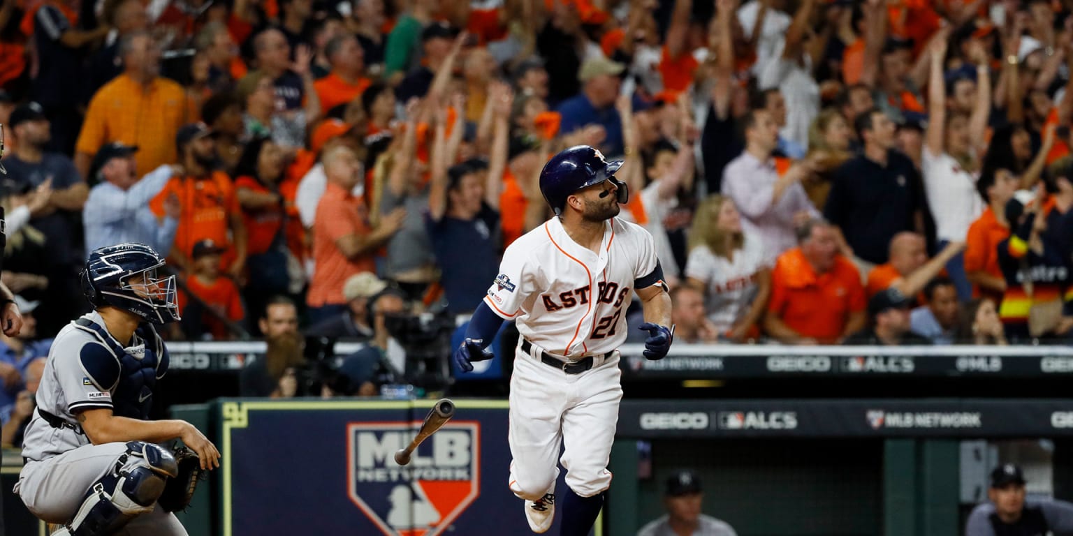 Walk-off home runs to clinch a postseason series | MLB.com