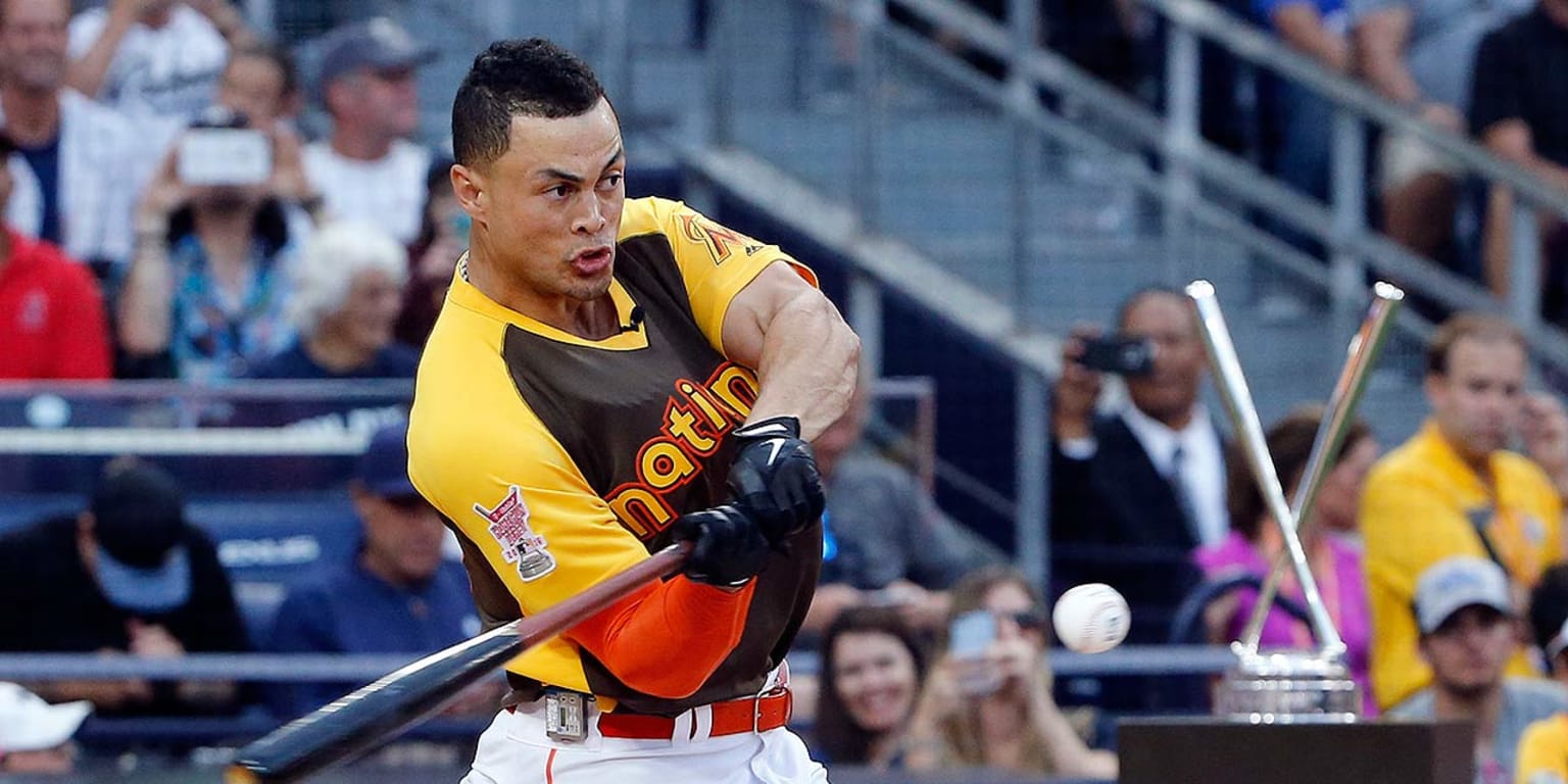 SAN DIEGO -- Giancarlo Stanton turned the T-Mobile Home Run Derby at Petco ...