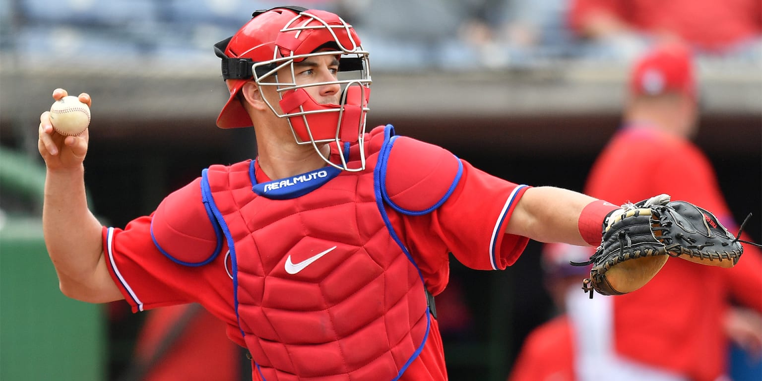 J.T. Realmuto letting his performance make case for new Phillies contract