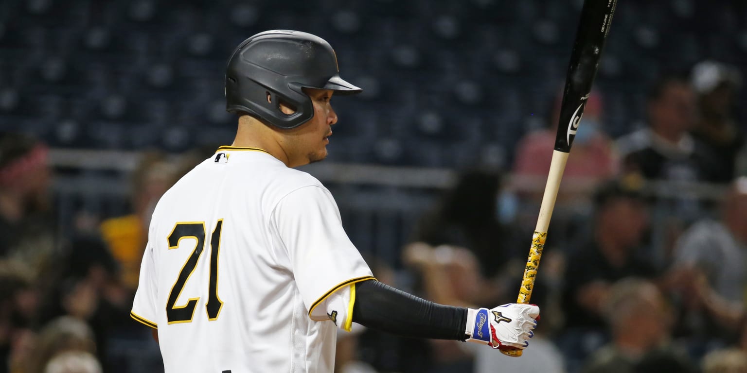 Pirates to wear No. 21 on Sept. 9 to honor Roberto Clemente – KXAN