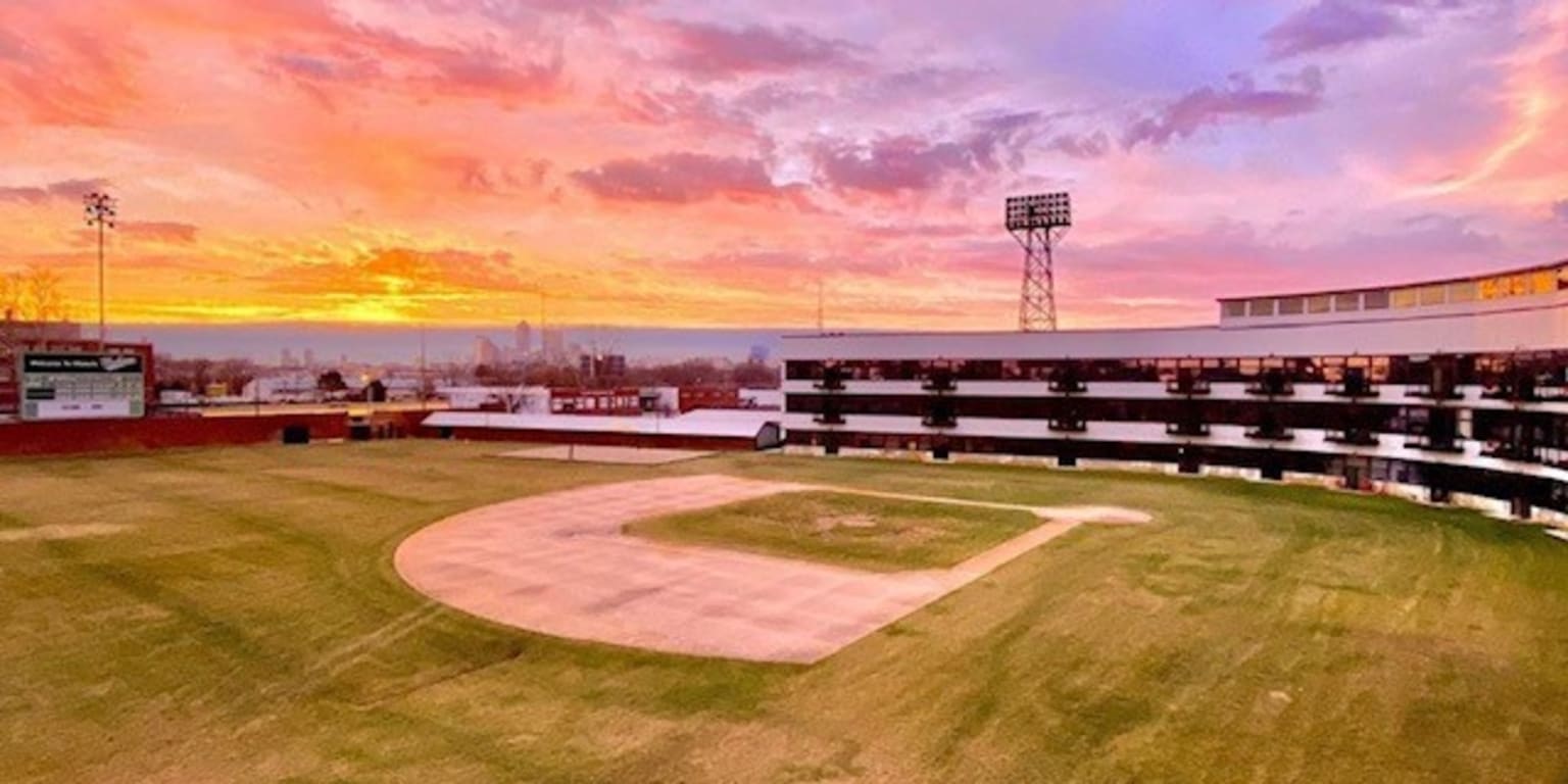 Sunset at Yankee Stadium. : r/mlb