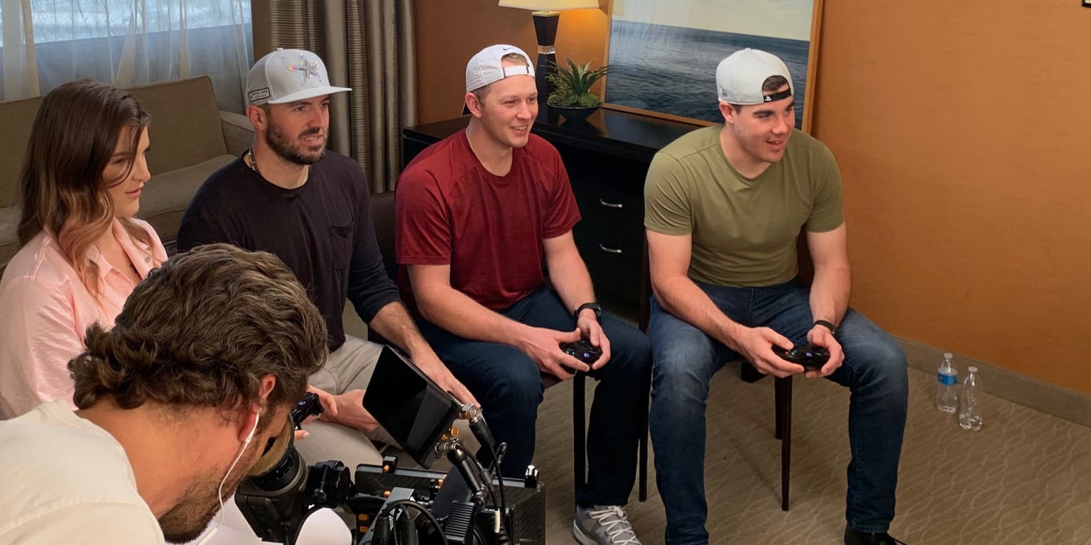 Twins relief pitcher, video game streamer Trevor May gets a kick