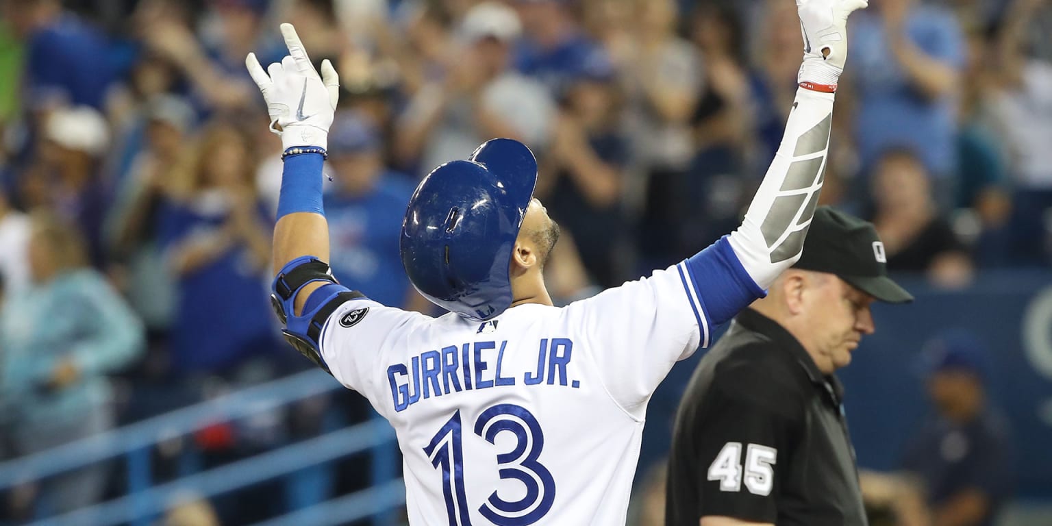 Gurriel brothers set MLB record, each hit pair of HRs on Friday night