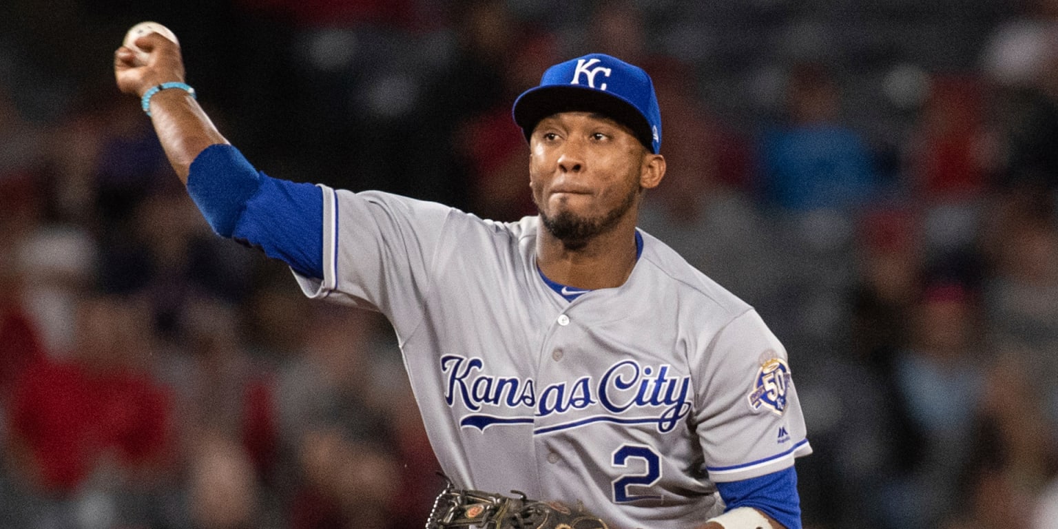 Alcides Escobar makes first start in CF