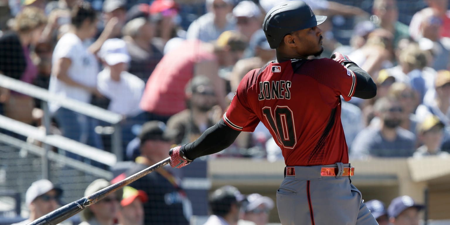 Former D-backs OF Adam Jones signs with Orix Buffaloes in Japan