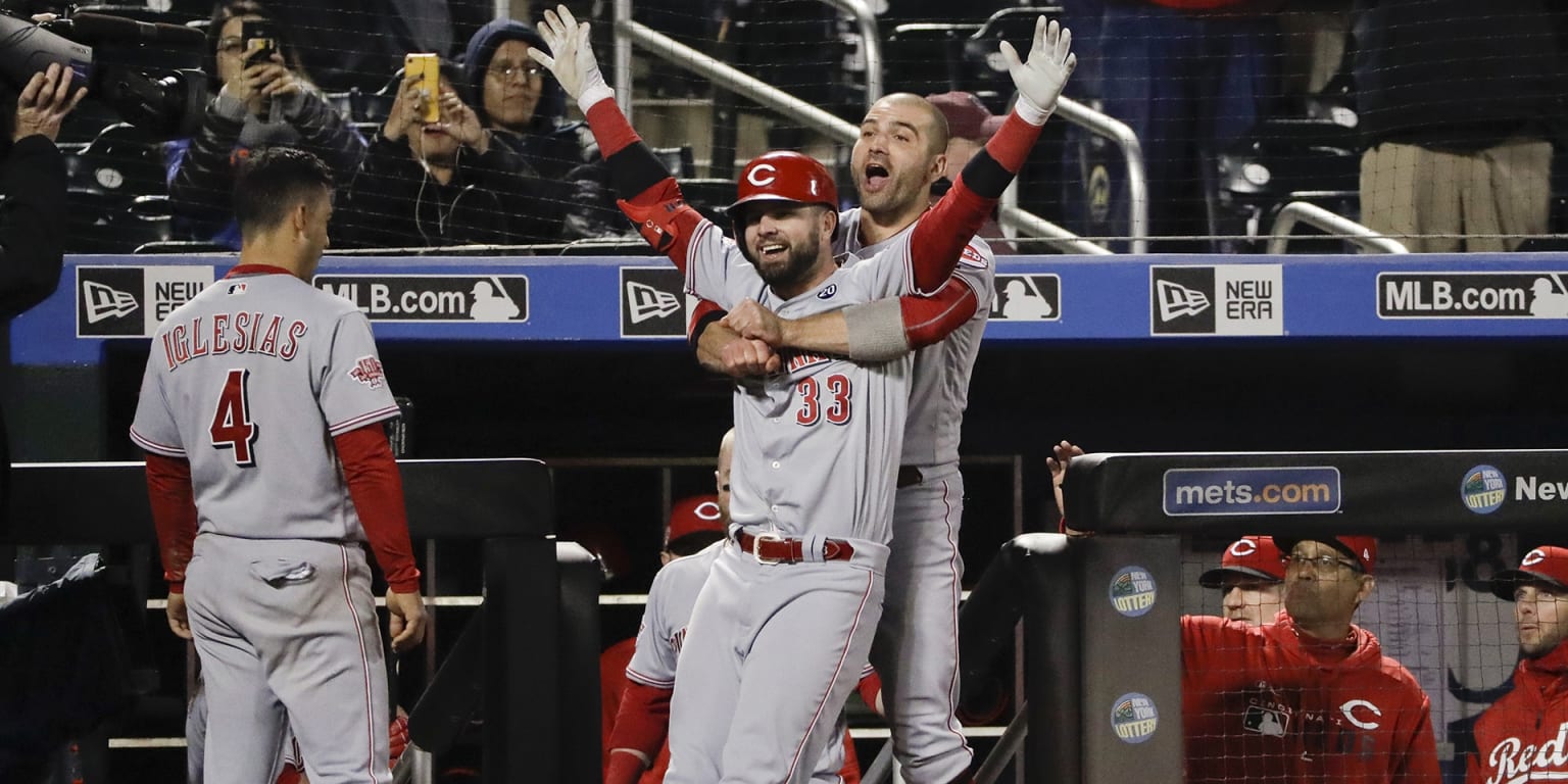 Jesse Winker homers, homers, and homers again as Reds pound