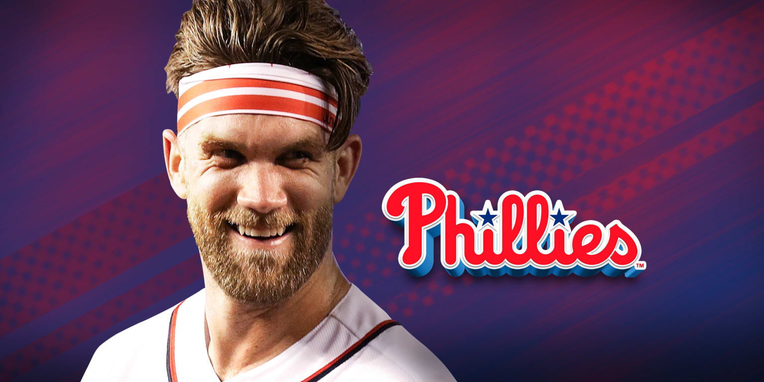 Bryce Harper traded his headband with a young Phillies fan