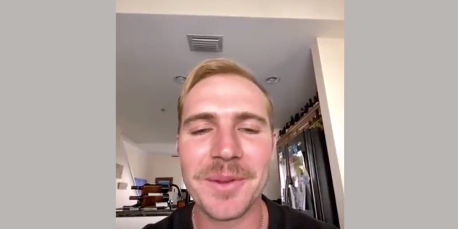 Pete Alonso Shaves Mustache Midway Through Mets Game
