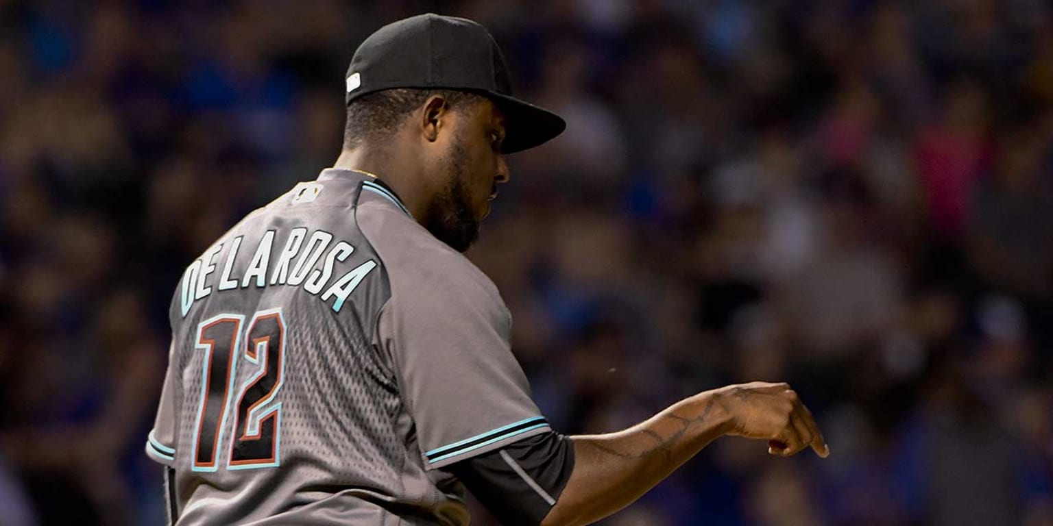 The Diamondbacks' dark gray baseball uniforms are spectacular