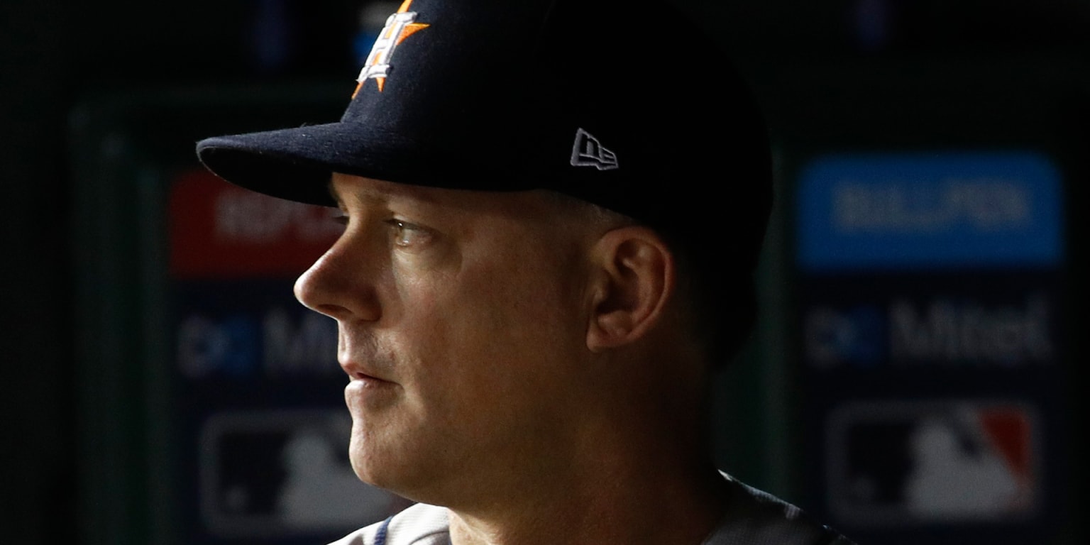 Former Astros manager A.J. Hinch to coach Tigers as suspension