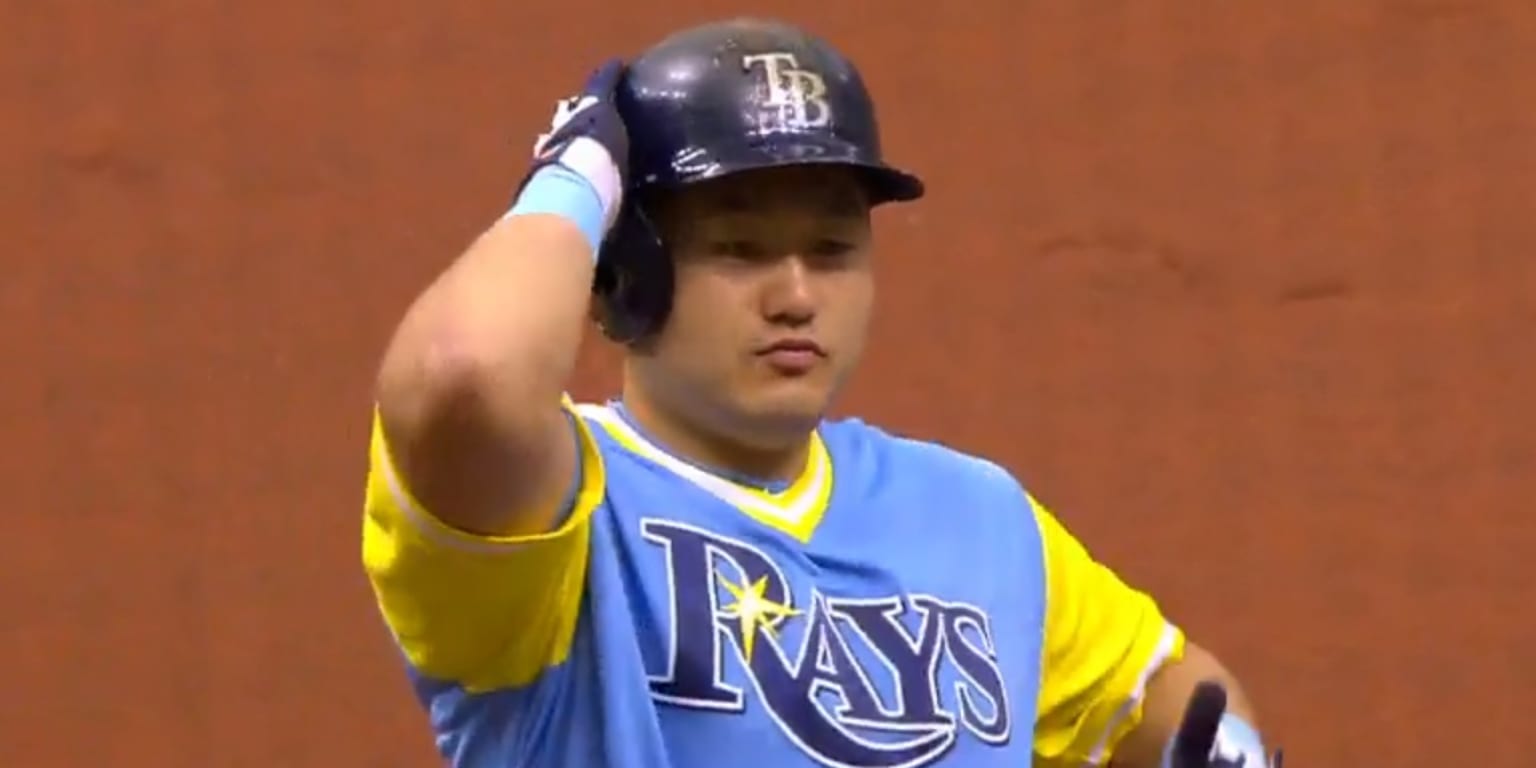 Rays' infielder Choi Ji-man leaves for US to rejoin club