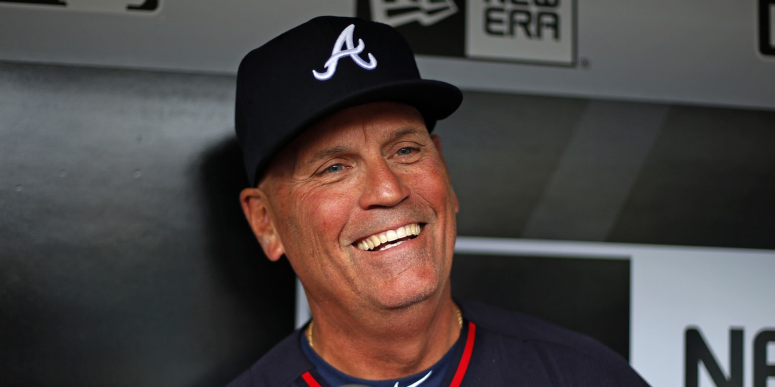 Braves name Brian Snitker manager - MLB Daily Dish