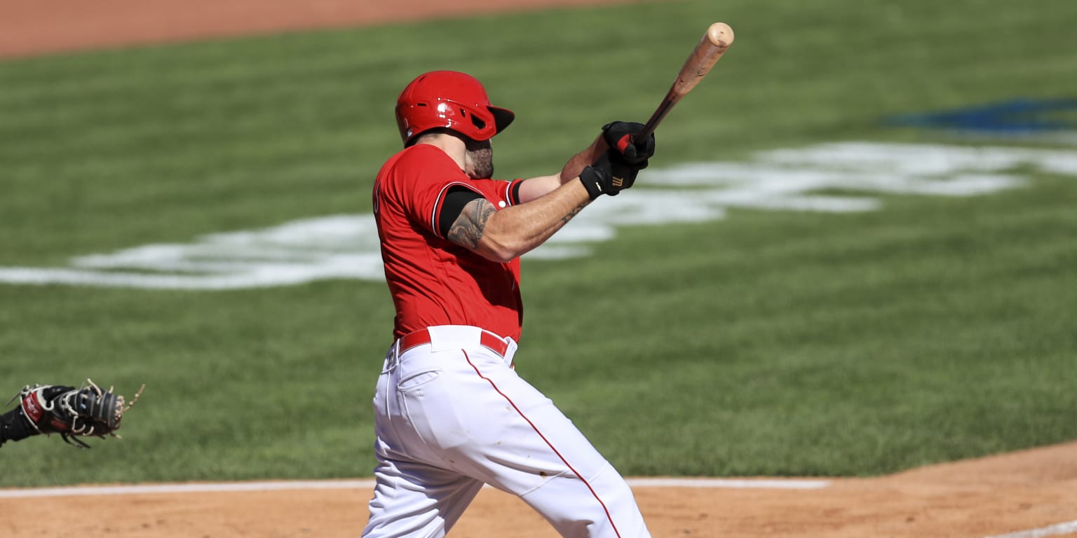 Reds Win Series Vs. White Sox In Playoff Chase