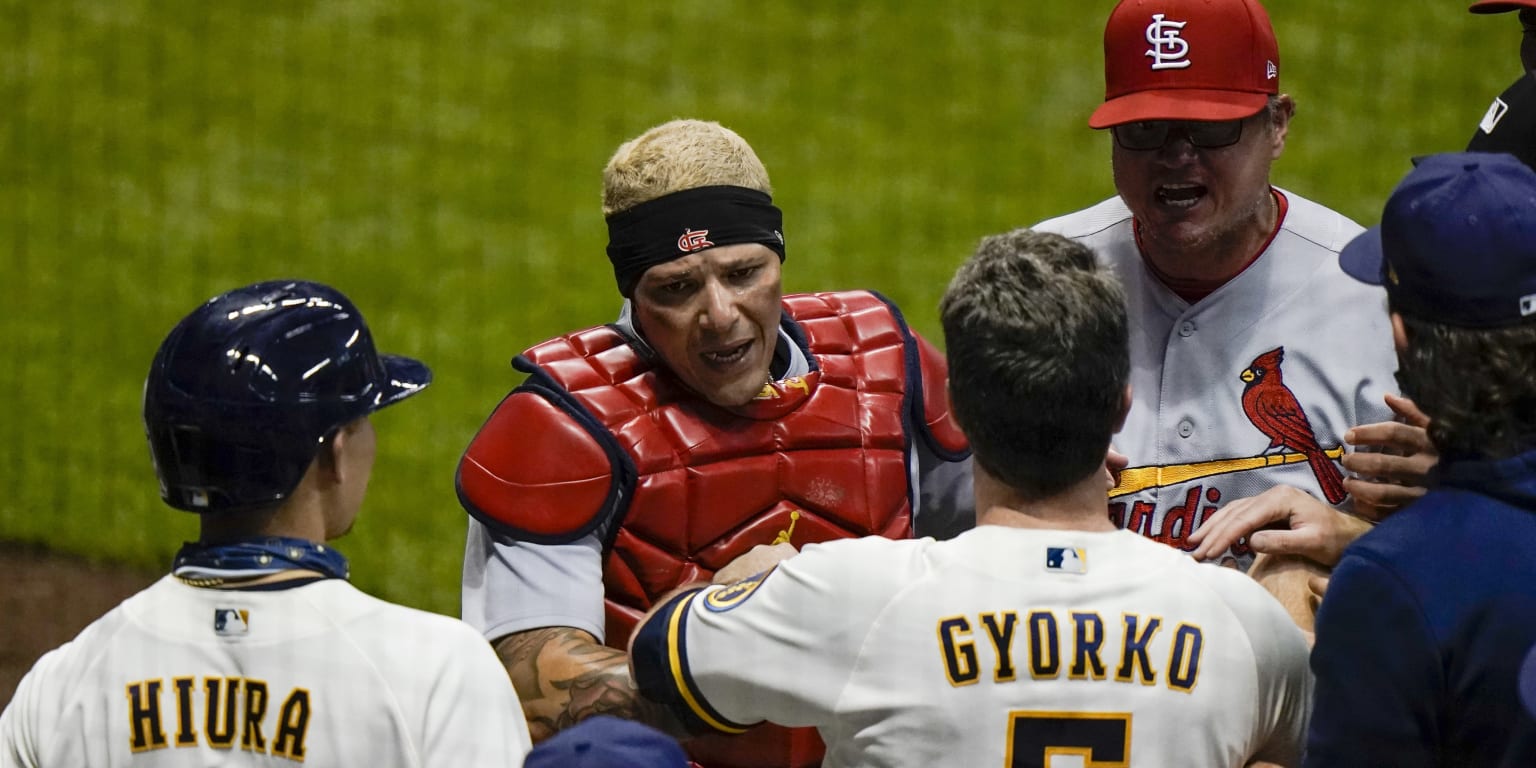 20 percent of MLB teams have games postponed due to coronavirus,  Cardinals-Brewers the latest