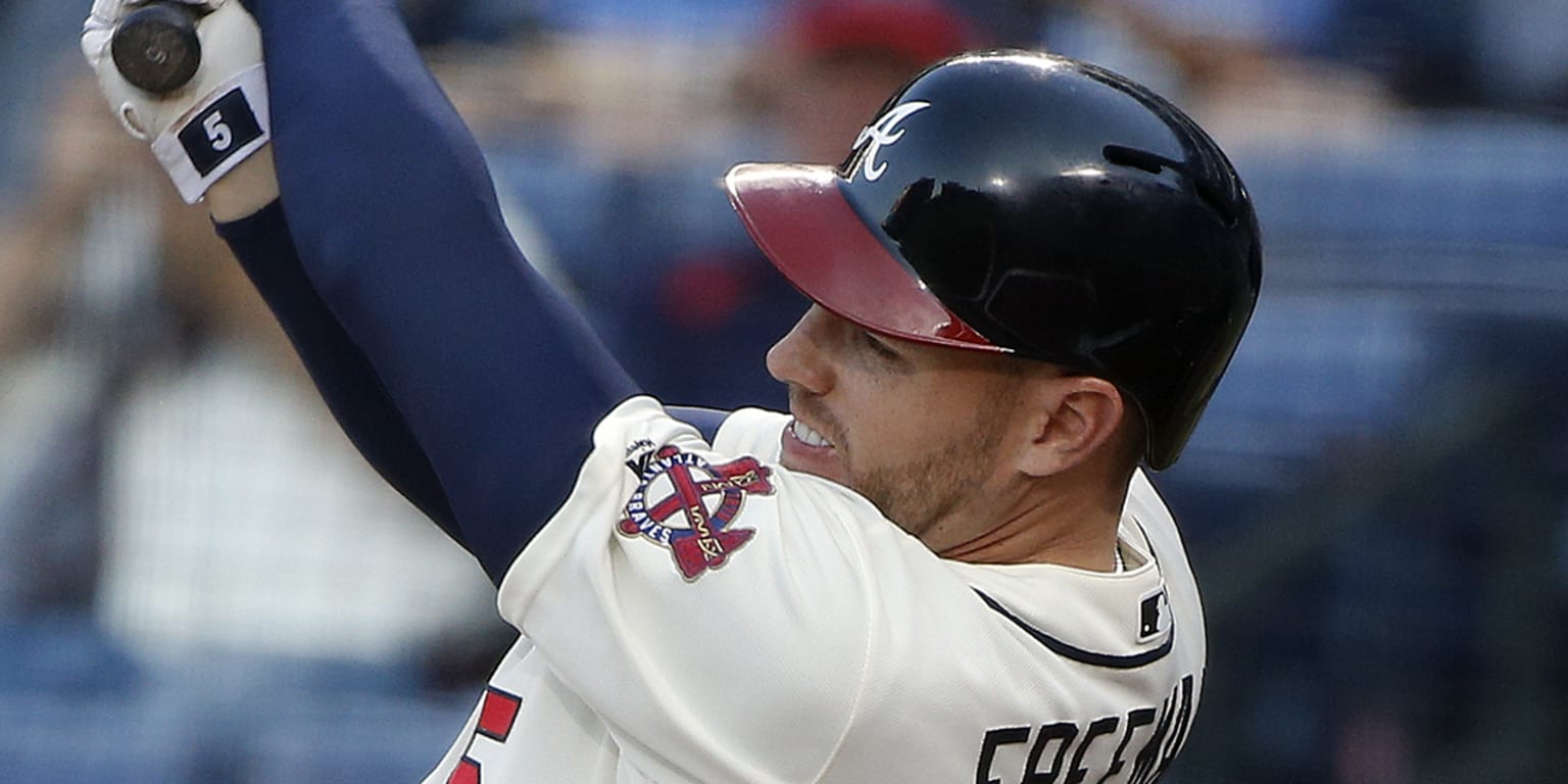 Atlanta Freddie Freeman hits home run